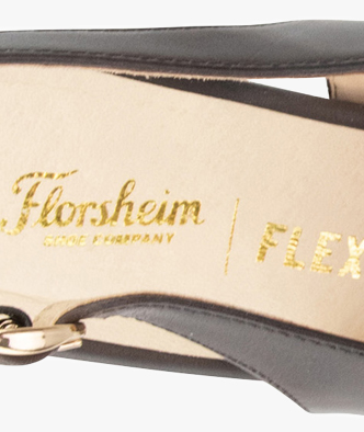 CUSHIONED FOOTBED 
