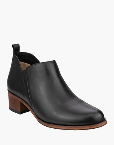 Minna Plain Toe Ankle Boot in BLACK for NZ $289.00 dollars.